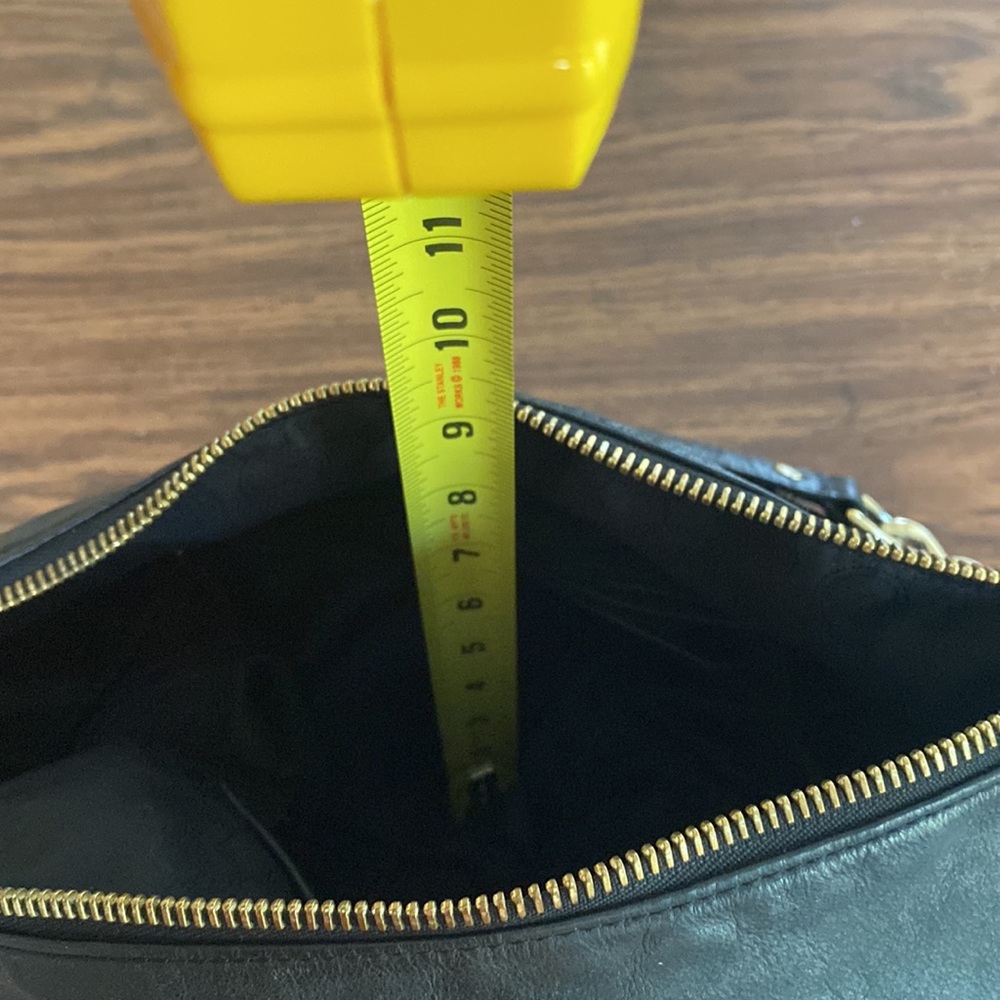 17:04  Michael Kors Bag - Picture 15 of 16